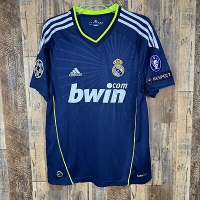 Real Madrid 2010-11 Away Soccer Jersey Kaka #8 Adidas Men's Real Madrid 2010-11 Away Soccer Jersey Kaka #8 Adidas Men's