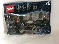 LEGO Harry Potter NEW 30392 Hermione's Study Desk 31 Pieces 6+