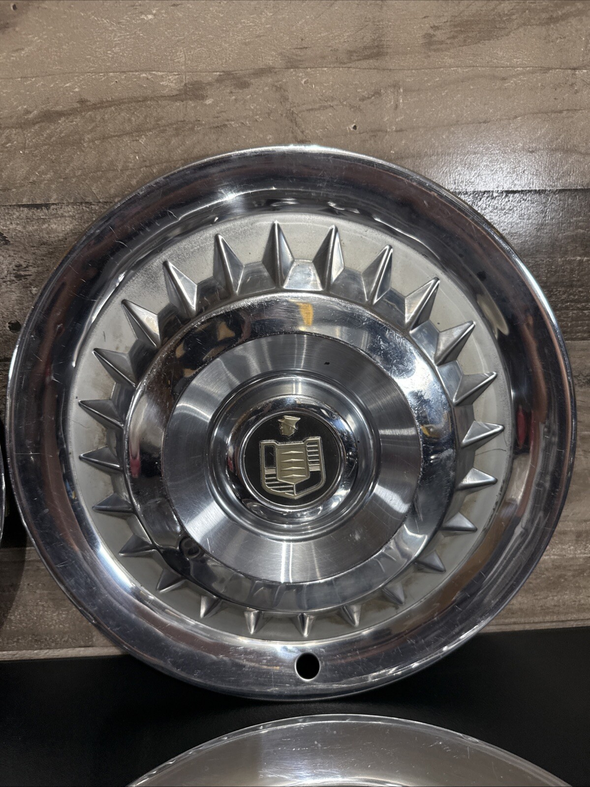 Foto 10 di 24