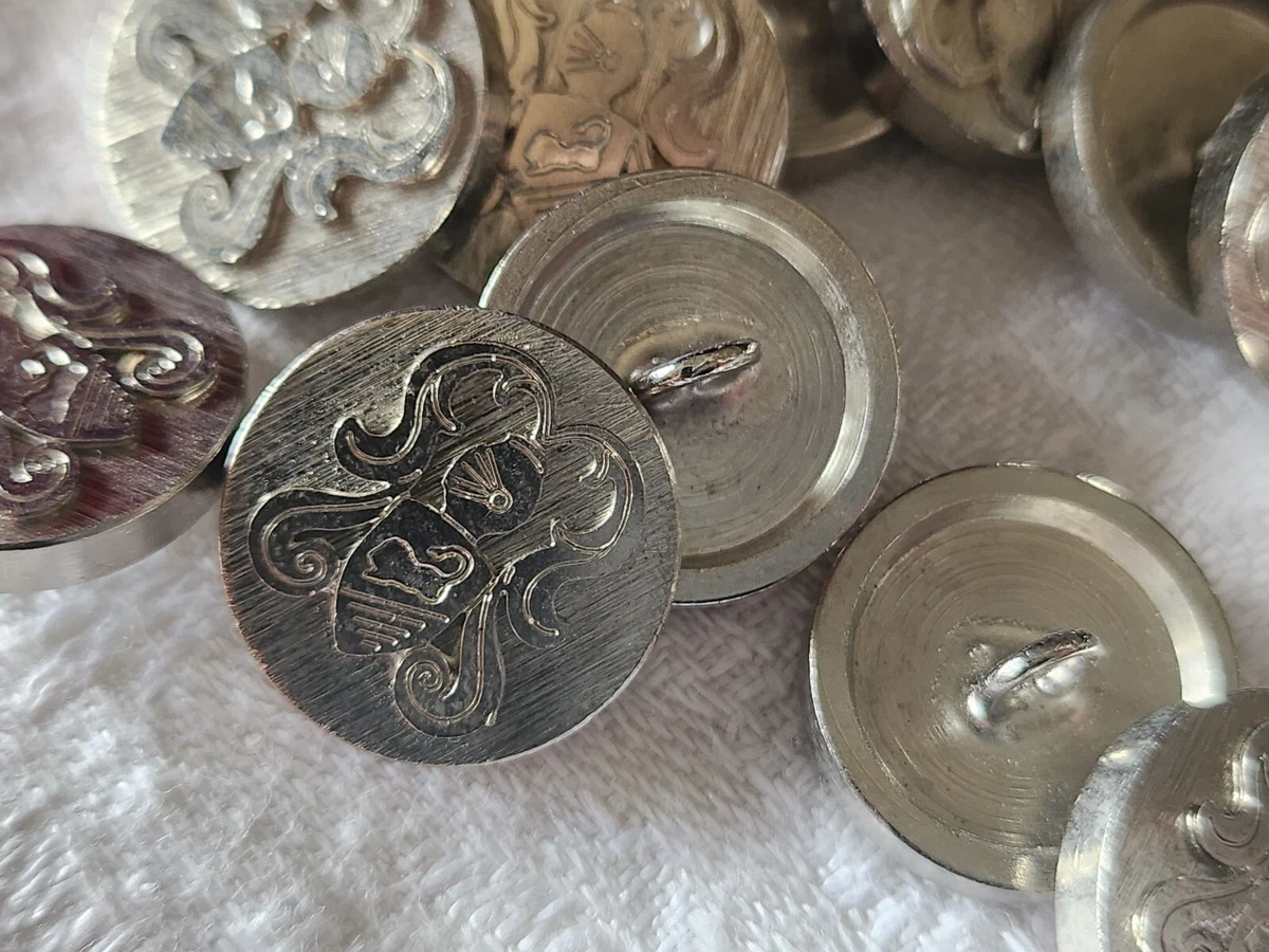 Lot De 6 Gros Boutons Vintage En Métal Argenté - 2.5 Cm - Réf 1558 - Occasion