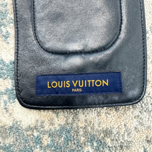 Louis Vuitton 1A5VUK Embossed Monogram Mid-Layer Vest In Navy Blue RRP £2030 * - Picture 8 of 11