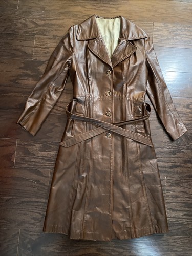 Vintage SUEDE LIFE Brown Leather Collared Trench T
