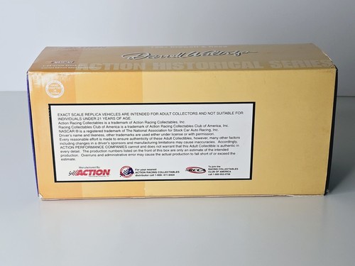 Action - Historical Series - Darrell Waltrip - 1964 Chevelle - 1:24 Diecast - Picture 18 of 23