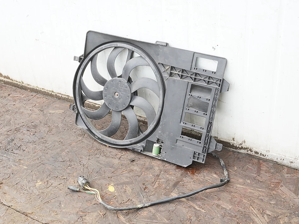 Motor Saab 9-3 2006-2009 6 cilindros radiador refrigeración ventilador eléctrico motor Foto 2 de 4