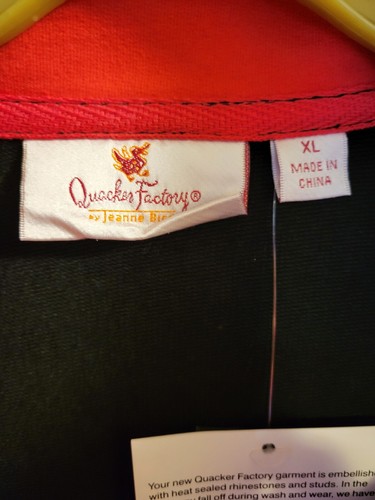 Quaker Factory Black Knit Vest Crystal Accents Red Collar/ Zip Sz XL - Picture 4 of 6
