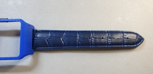 Reloj inteligente Sony 3 SWR50 carcasa azul y correa de cuero grano cocodrilo azul marino - Imagen 4 de 11