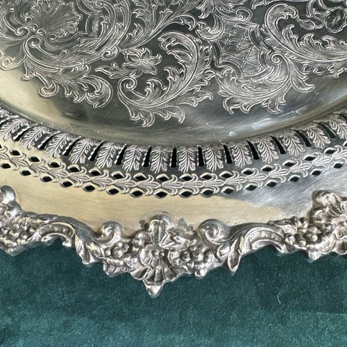 Crown Silver Company Lazy Susan Platter with Hallmark Antique/Vintage - Picture 3 of 14