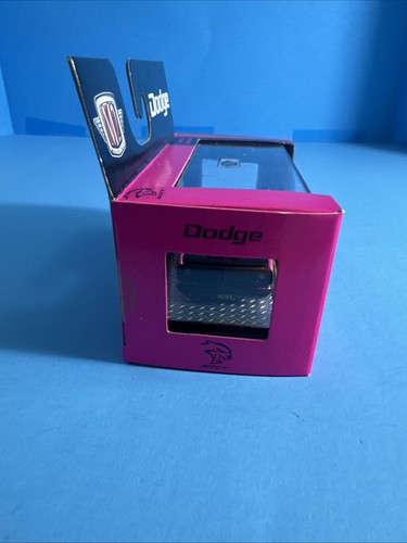 2025 M2 Machines Auto-Thentics 1976 Dodge Adventurer 150 Custom PINK SRT R100 - Picture 5 of 11