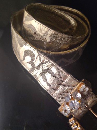 Vintage Isabel USA Crystal Gold/Black Swirl Textured Belt Gold Embossed Size M/L - Picture 3 of 16