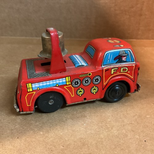 Vintage Wind Up Fire Engine Bell Truck - Windup Is Not Working - Bild 4 von 5