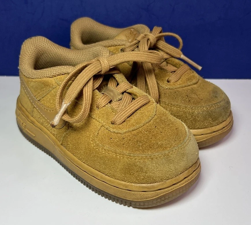 Nike Air Force 1 LV8 3 пшеницы / резинки резины - ребенка ясельного возраста размер 7C - модель BQ5487-700 - Изображение 3 из 4