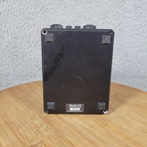 TECH 21 SANSAMP Bass Driver DI Bass Guitar Pedal Original Version Vintage - Picture 5 of 8