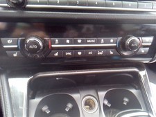 Temperature Control Automatic Climate Control Front Fits 11-16 BMW 528i 25444534