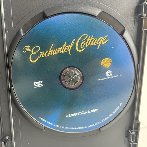 The Enchanted Cottage (DVD, 1945) Warner Archive Collection Dorothy McGuire - Foto 6 di 7