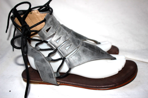 Sandalias Bed Stu Roan 9.5 Rosalinda Gris Negro Cuero Cremallera Tanga Gladiador - Imagen 4 de 11