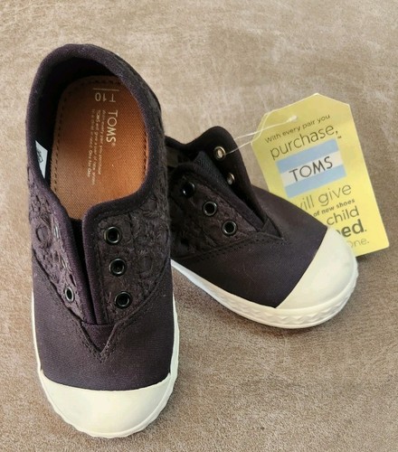 TOMS Girls Youth 10009817 Black Eyelet Zuma Shoes Sneakers slip on cotton Sz 10 - Picture 2 of 11