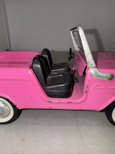 1960's NYLINT TOYS FORD BRONCO in RARE PINK - Picture 11 of 24