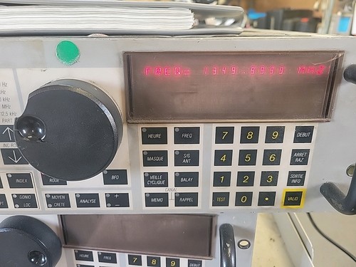 Receiver THOMSON TRC298A 20MHz-1.2GHz - Photo 2/8