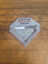 Cenicero vintage de aluminio con logotipo de flecha para cerveza Arroweriana publicidad Balto, MD