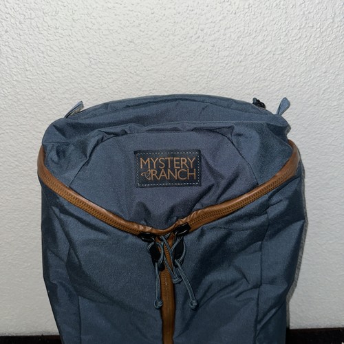 Mystery Ranch Urban Assault 21L 21 Rucksack Tasche Rare Storm Color Wandern Daypack - Bild 2 von 11