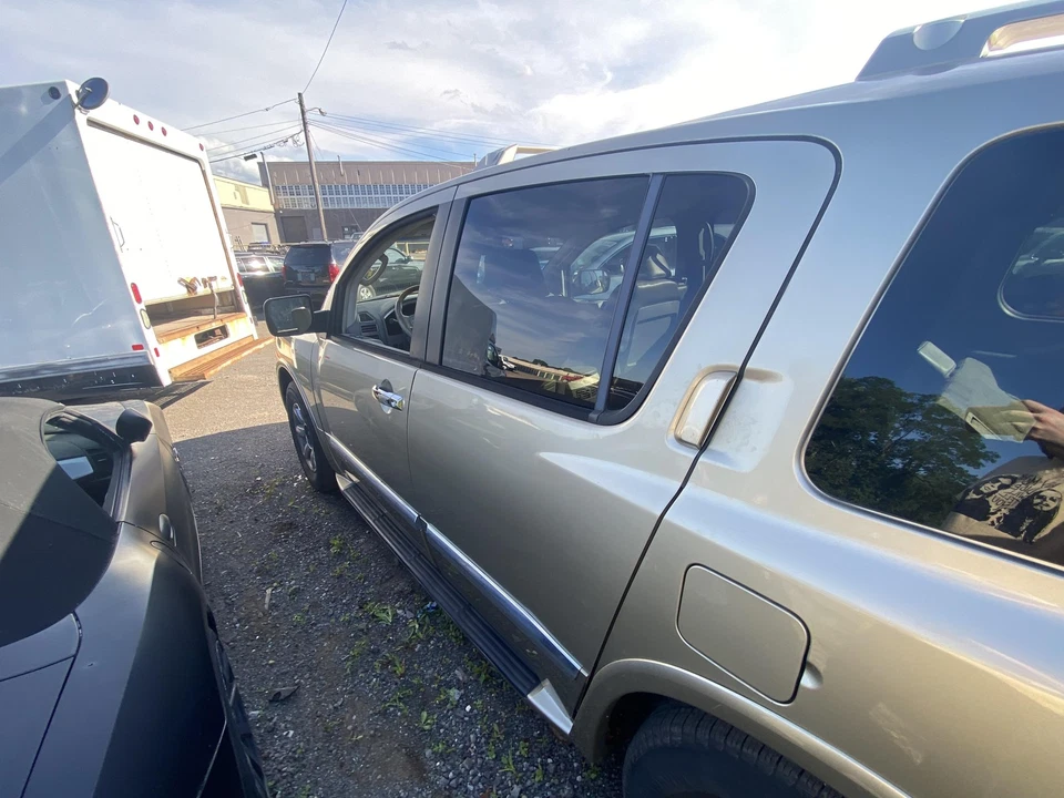 (LOCAL PICKUP ONLY) 04 05 06 07 08 09 10 INFINITI QX56 Rear Door Left - Изображение 2 из 4