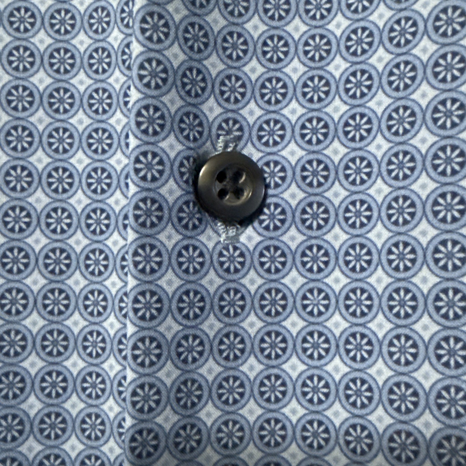 Foto 2 di 9