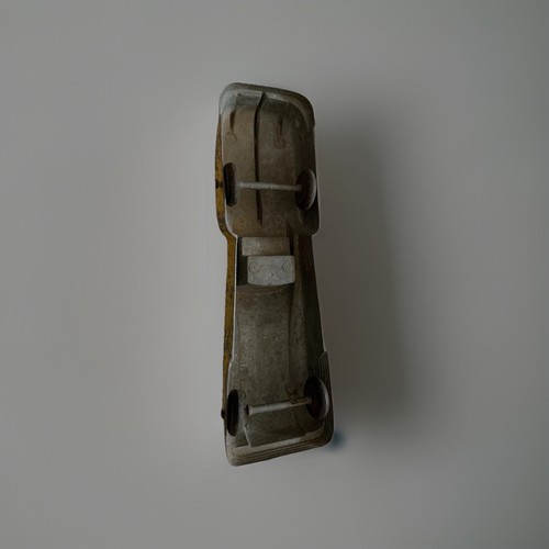 Vintage Tootsie Toy #745 gelb futuristisch Chrysler Thunderbolt 6" Spielzeugauto - Bild 4 von 4