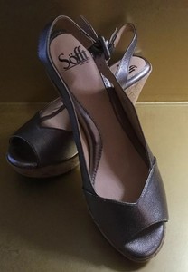 SOFFT-Ordelia-Women-039-s-Pewter-Leather-Slingback-Wedge-Heels-Sandals-Size-8-5-M