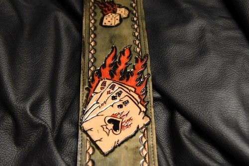 "Correa de guitarra de cuero hecha a mano ""Outlaw Series 2" - Imagen 4 de 4