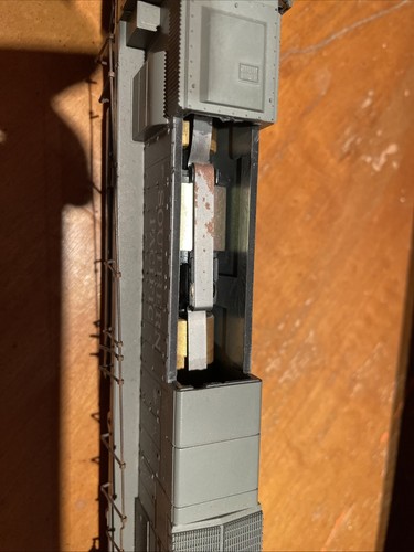 Southern Pacific Locomotive HO “Untested”. As Is - Picture 9 of 17