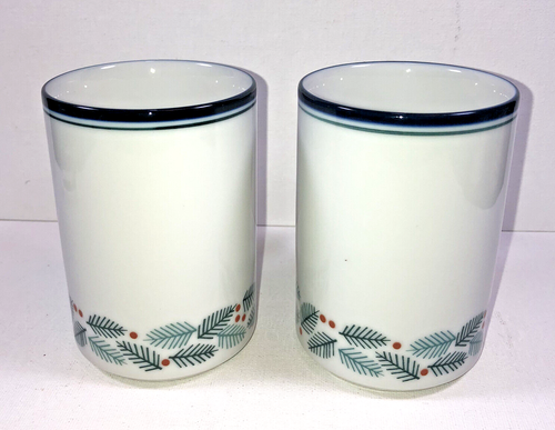 Juego de 2 tazas DANSK BISTRO ramas de pino bayas 10 oz Japón vacaciones de Navidad - Imagen 5 de 7