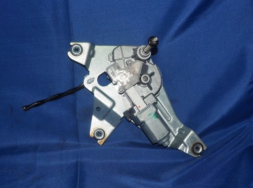 2011-2024 Infiniti QX56 QX80 Rear Windshield Wiper Motor OEM W/90 Day Warranty - Picture 1 of 7