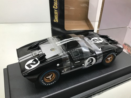 SHELBY COLLECTIBLES 25321S FORD GT-40 MK II 1966 #2 -BLACK 1:18- GOOD IN BOX - Bild 6 von 8