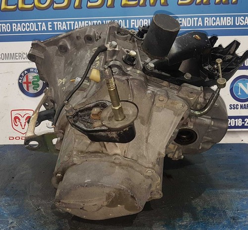 5-Gang Manuelles Getriebe Peugeot Expert 1.9 Diesel (Aspirated) (Motor Vorne) - Bild 7 von 7