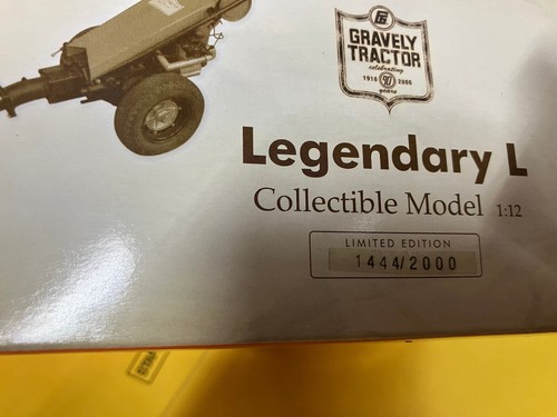 GRAVELY TRACTOR LEGENDARY L COLLECTIBLE MODEL 1:12 LIMITED EDITION - Picture 2 of 3