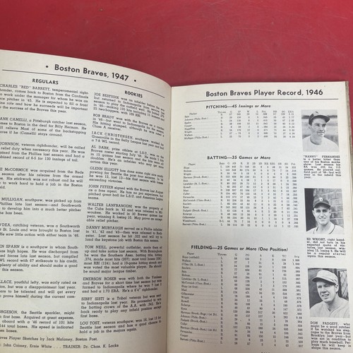 WHO'S WHO IN THE MAJOR LEAGUES BASEBALL 1947 - Picture 6 of 13