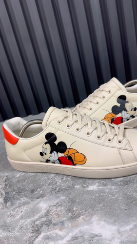 GUCCI Ace Disney Mikky Low Top Sneaker Ivory Leder 8,5 G oder 9 US oder 42,5 EUR - Video 1 von 1