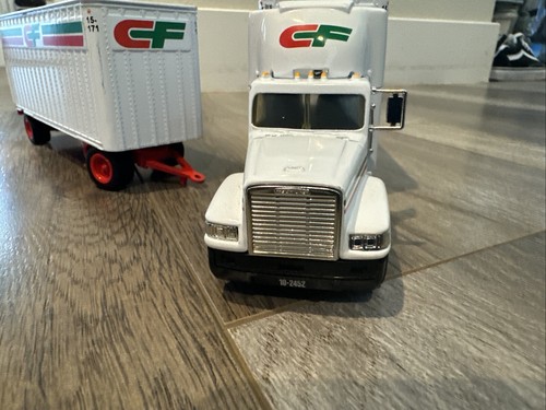 Vintage CF Tonkin Consolidated Freightways Semi Truck Diecast Trailer 1:53 Scale - Picture 5 of 7