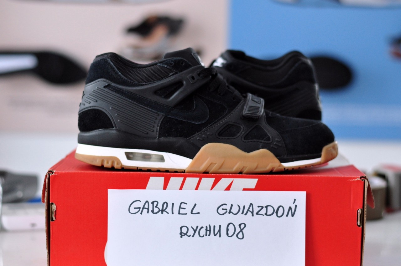 Nike Air Trainer 3 Gum Pack BLACK size 10.5 Nike Air Trainer 3 Gum Pack BLACK size 10.5