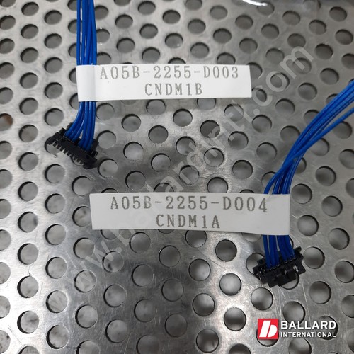 FANUC A05B-2255-K207 Teach Colgante Deadman Kit de Interruptor - R30iB y R30iB Plus - Imagen 4 de 4