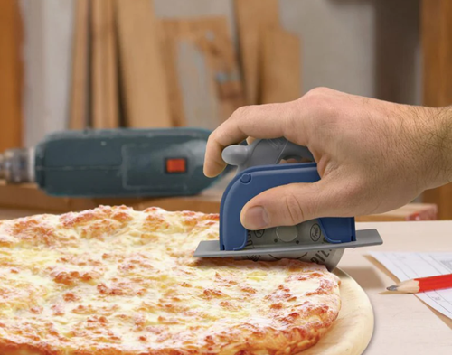 Fred Pizza Boss 3000 Circular Saw Pizza Cutter Wheel Fun Utensil Tool Stainless - Picture 10 of 10