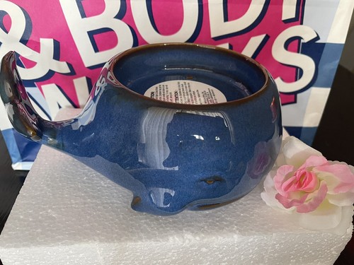 Bath & Body Works Blue Whale 🐳Blue 3 Wick Candle Holder NEW IN BOX - Picture 5 of 12