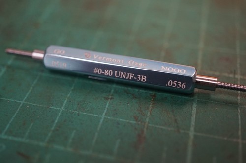 Conjunto de sujetadores de enchufe de rosca Vermont o Gage 0-80 UNJF 3B