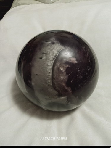 Made In USA - STORM BOWLING - TROPICAL SURGE DEEP PURPLE - CHROME PEARL - 10lb - Picture 12 of 21