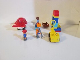 Lego Duplo 10590 Airport 100% Complete Town Preschool Building Airplane 