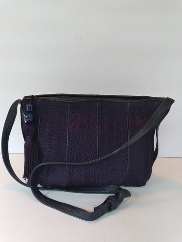 Vintage Dark Purple Textured Crossbody Messenger Bag with Tassel Detail - Bild 2 von 5