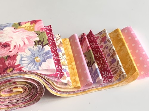 10 100% cotton fabric strips 2.5” x 42” jelly roll quilting floral rag wreath A - Picture 217 of 526