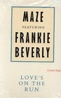 Maze Featuring Frankie Beverly - Love's On The Run (Cass, Single) (Near Mint (NM