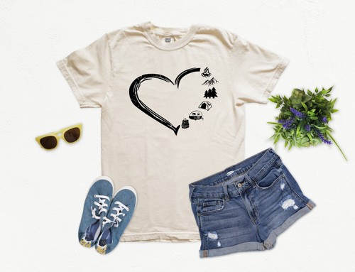 Camping Lover Shirt Comfort Colors Handmade Hiking Women's Design Graphic Tee - Bild 5 von 10