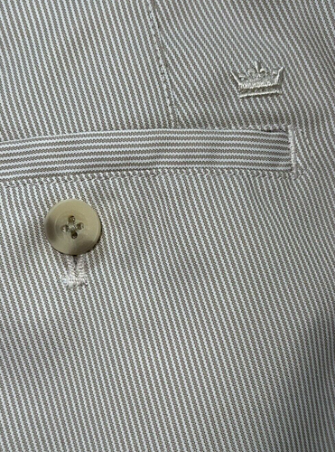 Peter Millar Crown Sport Mens Size 34 Golf Shorts Tan & White Stripes Flat Front - Picture 9 of 9